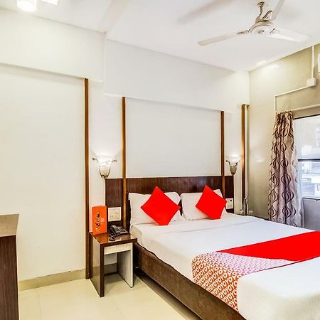 Oyo Flagship 19825 Hotel Panchratna Panvel Dış mekan fotoğraf