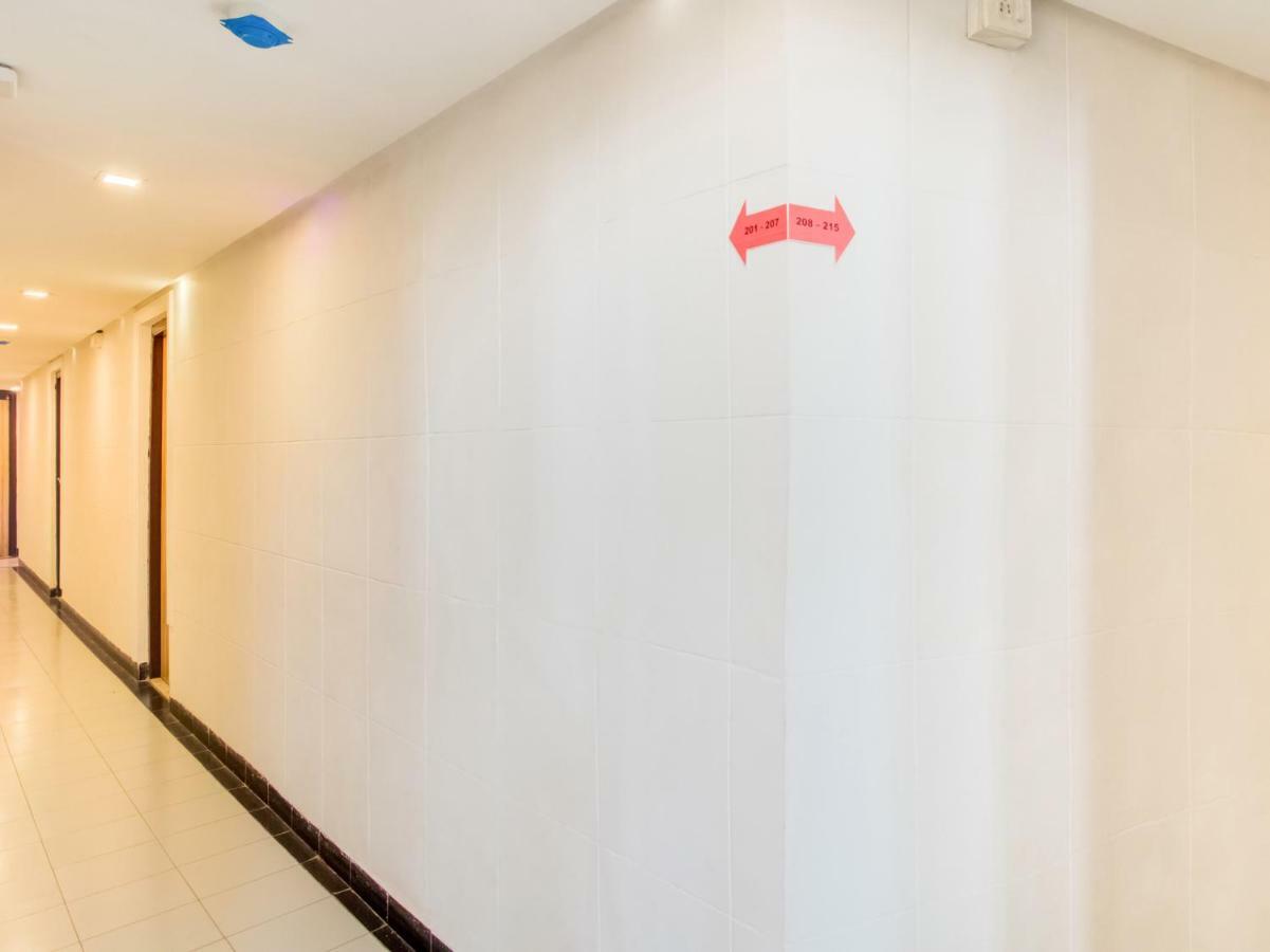 Oyo Flagship 19825 Hotel Panchratna Panvel Dış mekan fotoğraf