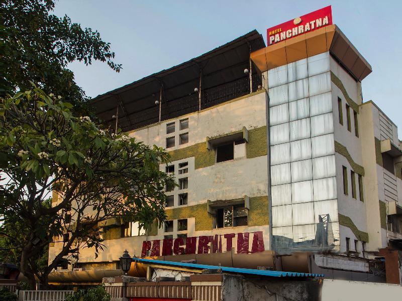 Oyo Flagship 19825 Hotel Panchratna Panvel Dış mekan fotoğraf
